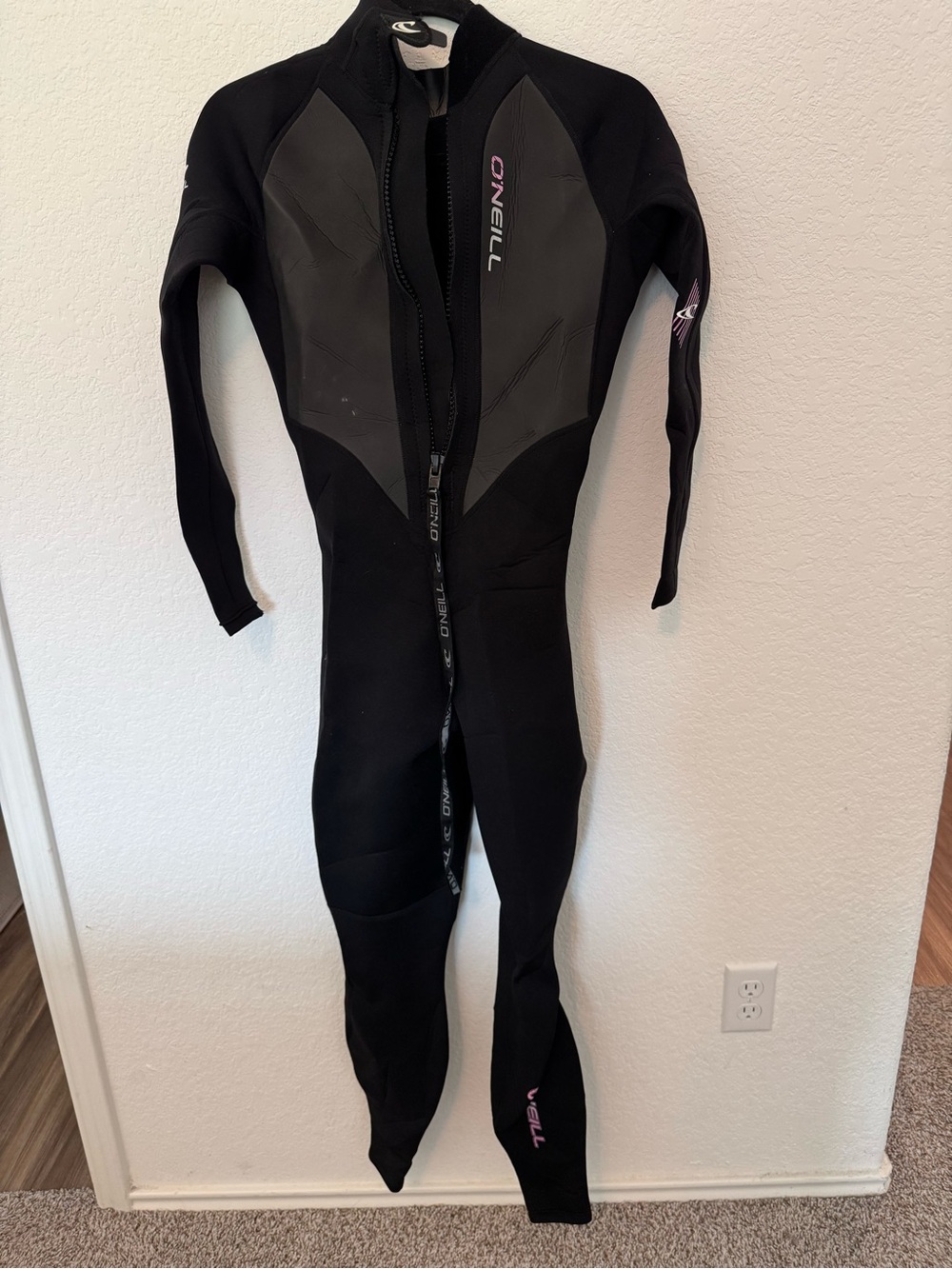 O'Neill Womens Black Full-Body Wetsuit One Piece